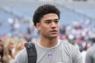 Kyle Hamilton’s Fiancee Moved to Tears as Ravens Sign Safety to Historic $100.4M Deal Kyle Hamilton's fiancée is proud to share the historic moment as the Ravens set clear expectations for their safet