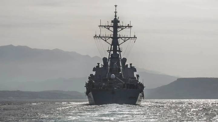 Máxima tensión entre Trump y Maduro: por qué EEUU envía barcos de guerra y Venezuela moviliza a su Ejército