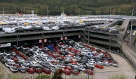 El tráfico portuario de coches en Pasaia sigue sin recuperarse mientras el general crece un ligero 1,3%
