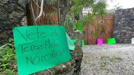 “Vete de Tepoztlán”: Comuneros protestan afuera de la casa de Fernández Noroña