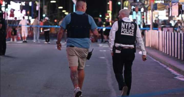 Tiroteo en Times Square, Nueva York: joven de 17 años hiere a tres personas