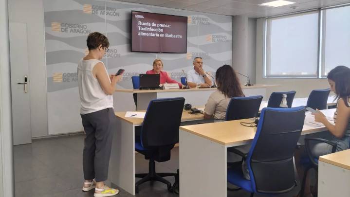 El tomate triturado sobre pan causó la salmonelosis de Barbastro que ha afectado a quinientas personas