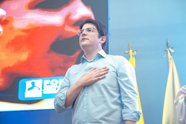 Congreso de la República rinde honores póstumos al senador Miguel Uribe Turbay