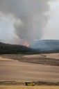 Trabajan en sofocar un incendio en Alcadozo
