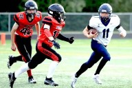 Homer football rolls past Houston