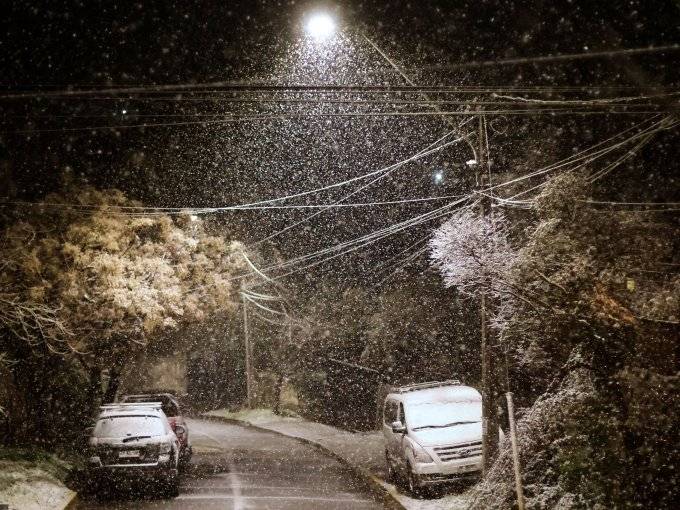 Viento, lluvia, nieve e interrupción de suministro eléctrico deja sistema frontal en la zona centro