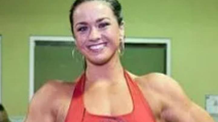 Bodybuilding champion Hayley McNeff dies 'unexpectedly but peacefully' aged 37 as devastated loved ones pay tribute