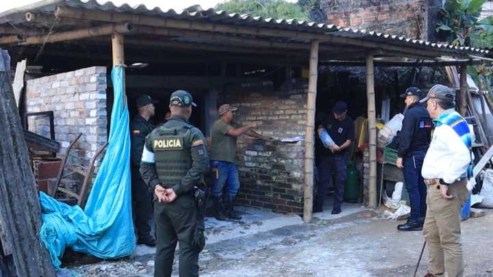 CARDER lideró operativo que desmanteló matadero clandestino que contaminaba el río Otún