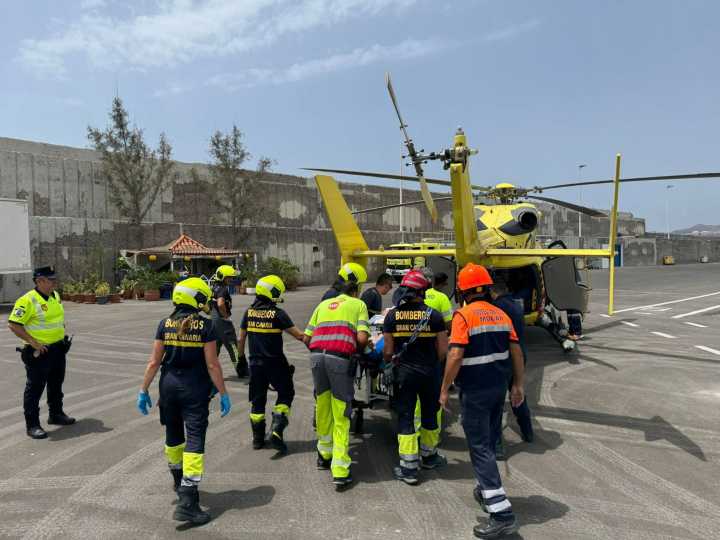 Un hombre resulta herido crítico tras caer desde tres metros en Mogán