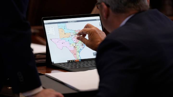 Texas Senate passes new Republican-drawn congressional map – NBC10 Philadelphia