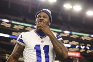 Micah Parsons is still a spectator at Cowboys practice as he awaits a contract extension