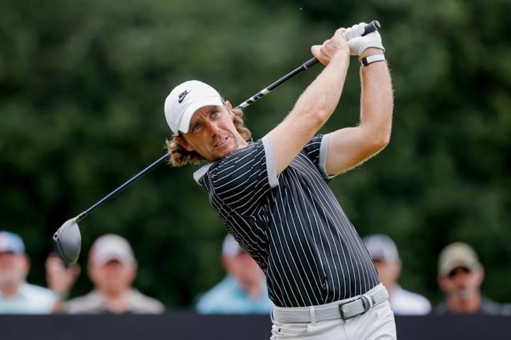 Fleetwood alcanza a Russell Henley en la punta del Tour Championship