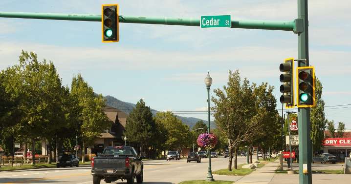 ITD delivers updates to traffic light timing throughout Sandpoint