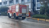 Dos personas atrapadas en un edificio en llamas en Mallorca