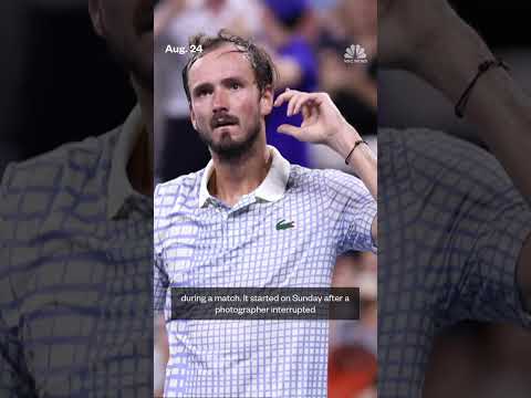 Daniil Medvedev fined for unsportsmanlike conduct