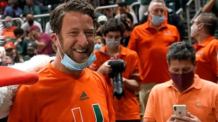 Barstool's Dave Portnoy says he is banned from Ohio Stadium on Saturday. Ohio State disagrees
