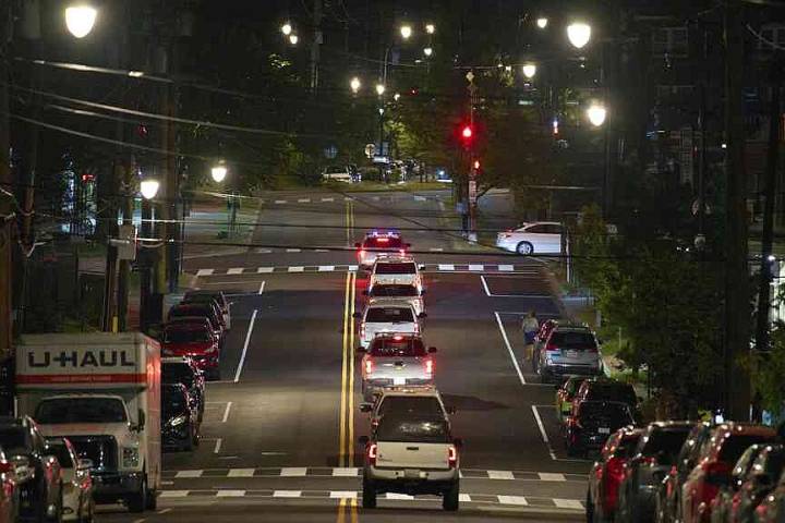Federal agents join D.C. police