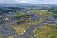 China building ‘Chicago-sized’ solar farm as emissions fall