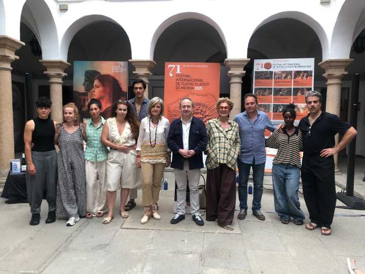 'Las Troyanas' se sube a la escena del Festival de Mérida para reflexionar sobre el dolor y la barbarie con un texto "irritantemente contemporáneo"