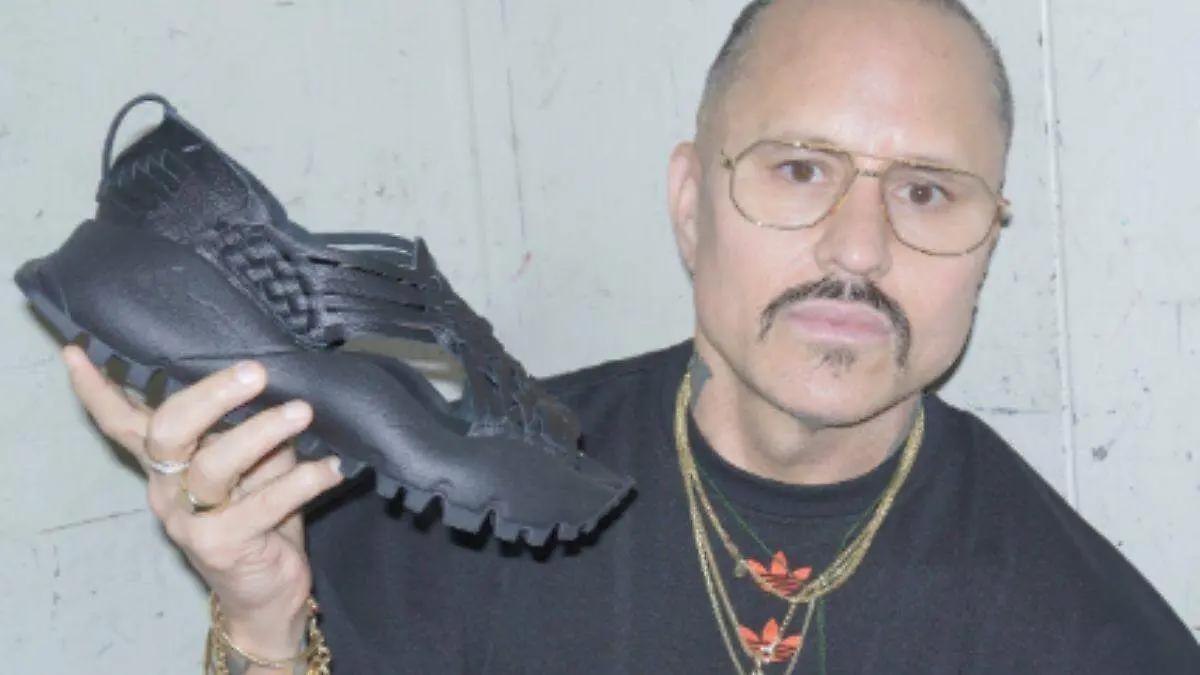 Artesanos Yalálag dicen que los huaraches de Adidas y Willy Chavarría no son de Oaxaca sino de Michoacán