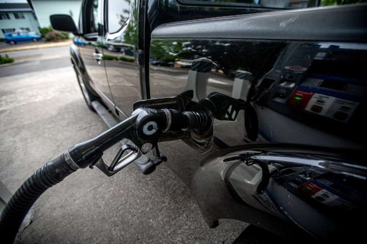Inflation holds steady as cheaper gas, groceries, rent offset early tariff impacts
