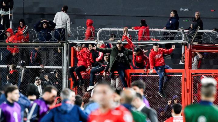La fuerte medida que tomó Independiente con los socios que atacaron a los hinchas de la U de Chile