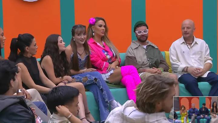 Habitantes de La Casa de los Famosos se divierten a pocas horas de la salvación