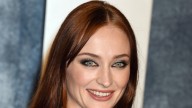 Sophie Turner claps back at mum shamer