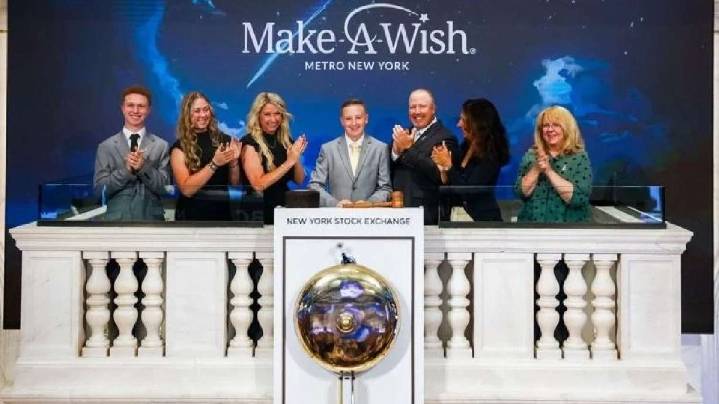 Southern Utah teen rings bell at New York Stock Exchange, courtesy of Make