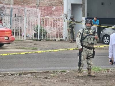 Gatilleros asesinan a un hombre en el se…