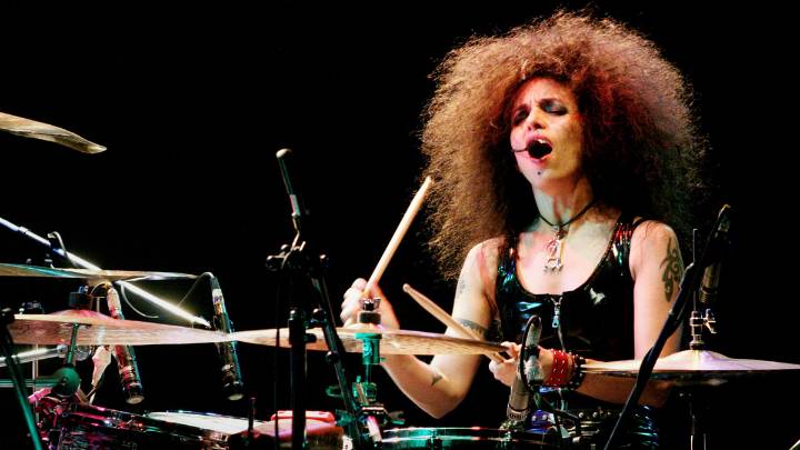 Burzaco celebra sus 160 años con un show de la ex Soda Stereo Andrea Álvarez