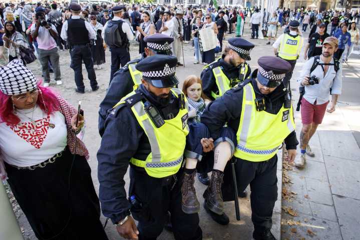 Detienen a 466 personas en Londres durante protesta en favor de Palestina