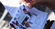 Inicia entrega de tarjetas de útiles y uniformes en CDMX