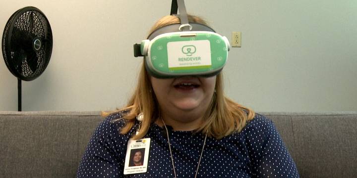 Hospice patients using virtual reality to fulfill final wishes