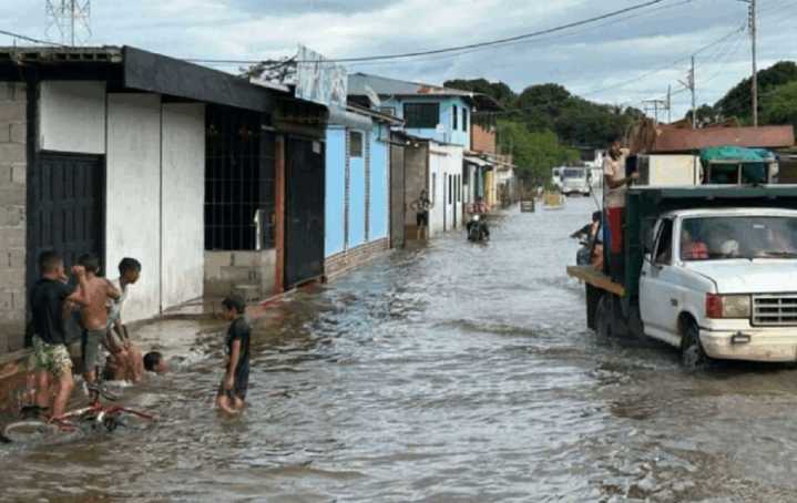 Lluvias en los llanos siguen incrementando nivel del Orinoco