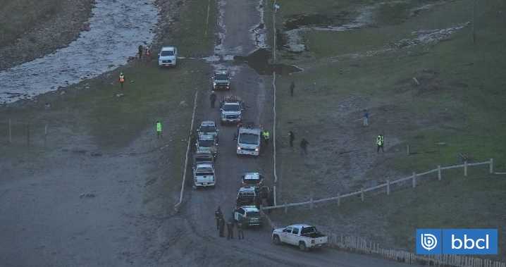Valdivia: Retiran cerco instalado por una familia y que obstruía obras de conectividad en Pilolcura