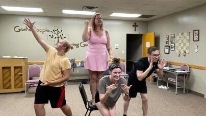 Bedford Community Players stage musical at library