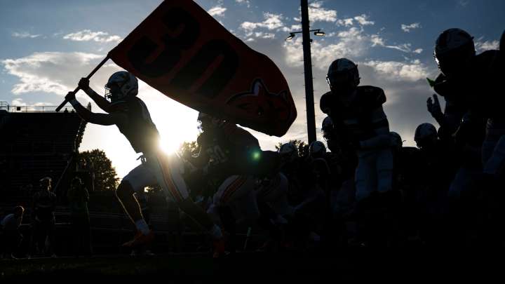 See photos from Valley vs Dowling Catholic Iowa high school football