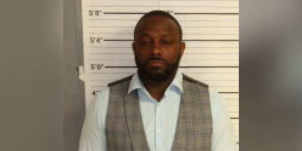Shelby Co. leader, pastor who was pardoned by Gov. Lee indicted on 12 felony charges