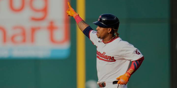 José Ramírez sets Cleveland record for multihomer games