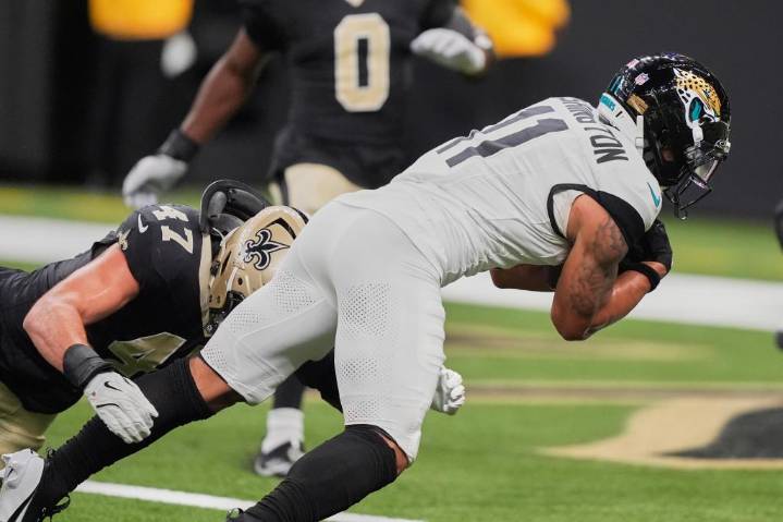 Jaguars wind up with tie at New Orleans
