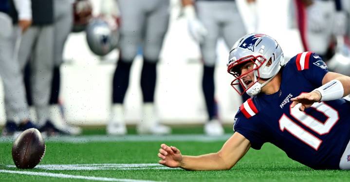 Patriots ‘need better’ from Drake Maye, says Mike Vrabel after preseason opener