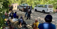 Ciudadanos bloquean un relleno sanitario en Acapulco para exigir obras sociales
