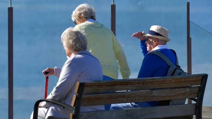 Unos 117.000 asturianos se jubilarán en una década y solo 30.000 entrarán a trabajar