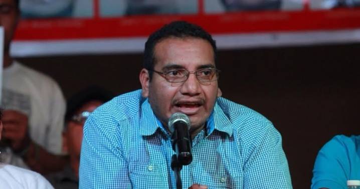 Vidulfo Rosales renuncia como abogado de los familiares de los 43 normalistas de Ayotzinapa