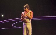 Benson Boone delivers one of the more passionate showstopping concerts we’ve seen