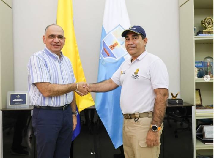Alcalde Pinedo destaca respaldo del Gobierno Nacional a familias afectadas por la ola invernal