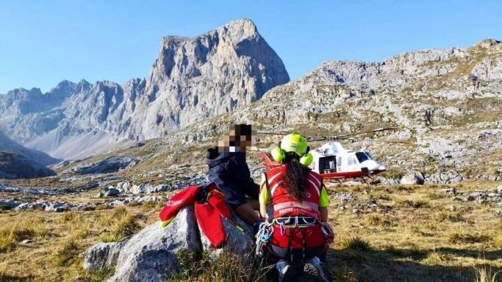Evacuada una menor madrileña indispuesta durante una ruta en los Picos de Europa