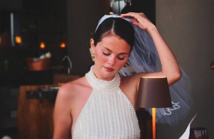 Inside Selena Gomez’s Bachelorette Party Trip: See Every Photo She Shared from Mexico Vacation! | Ashley Cook, courtney lopez, Priscilla Marie, Raquelle Stevens, Selena Gomez | Just Jared: Celebrity N