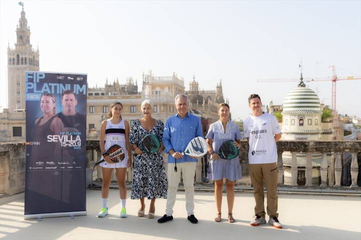 El alcalde destaca el impacto del Fit Platinum en Sevilla